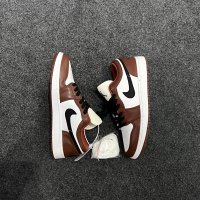 Air Jordan 1 Low Mocha White Brown Black (1:1 Premium)